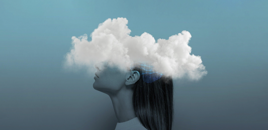 Brain fog (brouillard mental) : causes, symptômes et solutions naturelles