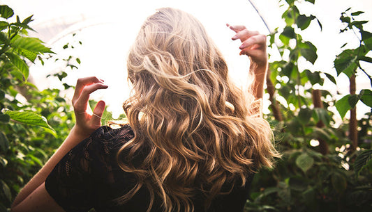 L’huile de ricin, ses bienfaits pour les cheveux