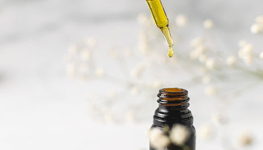 Huile de Nigelle, découvrez ses bienfaits pour votre visage